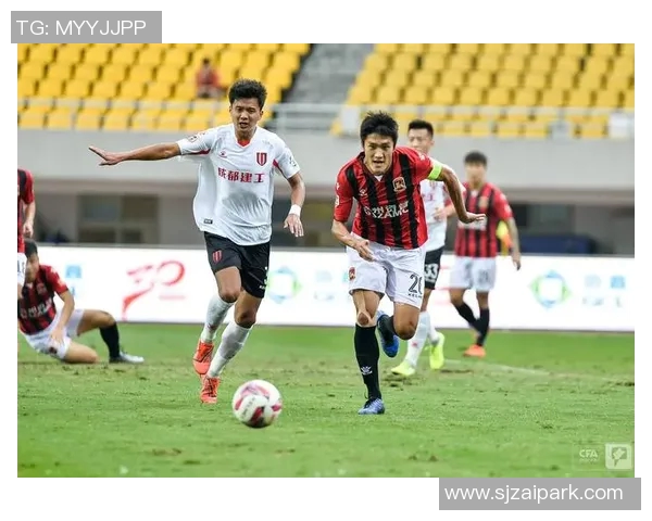 成都足球队在全国足球团队协作排行榜中荣获第八名展现出卓越团队精神与实力